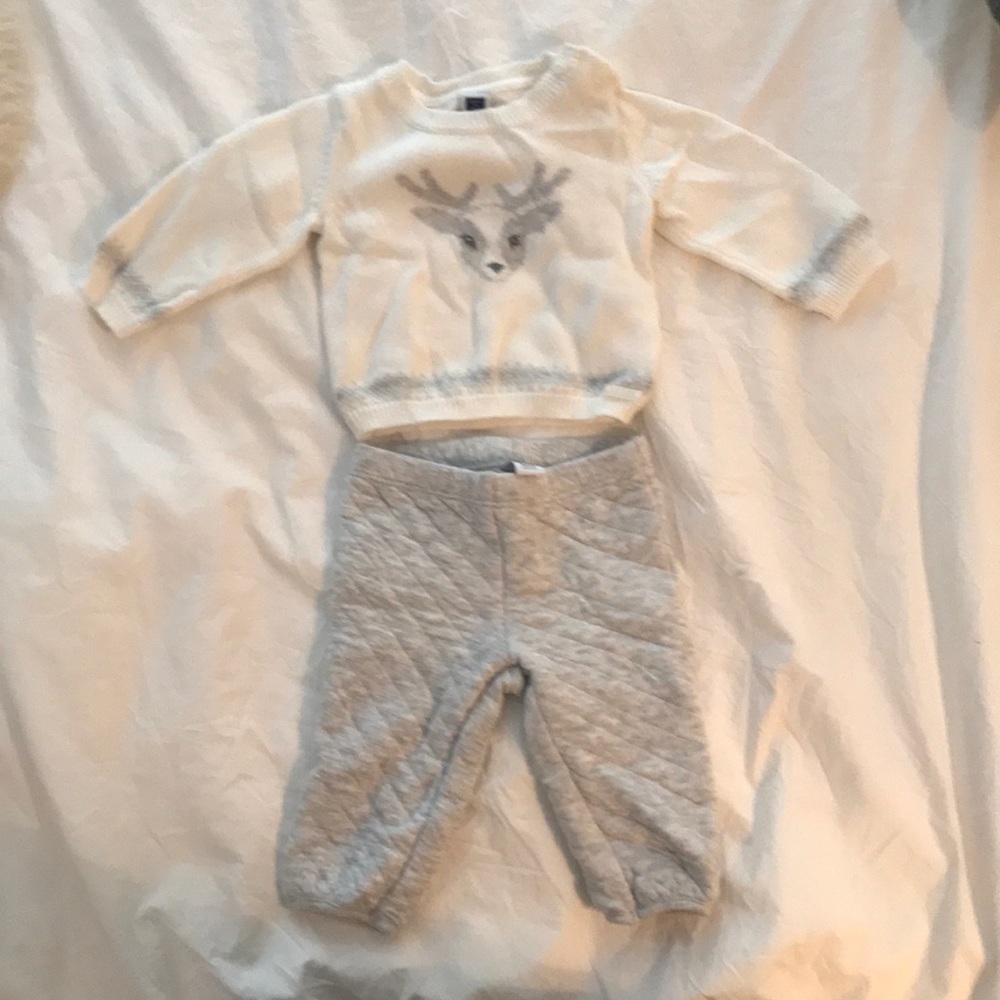 2-piece sweater and pants set